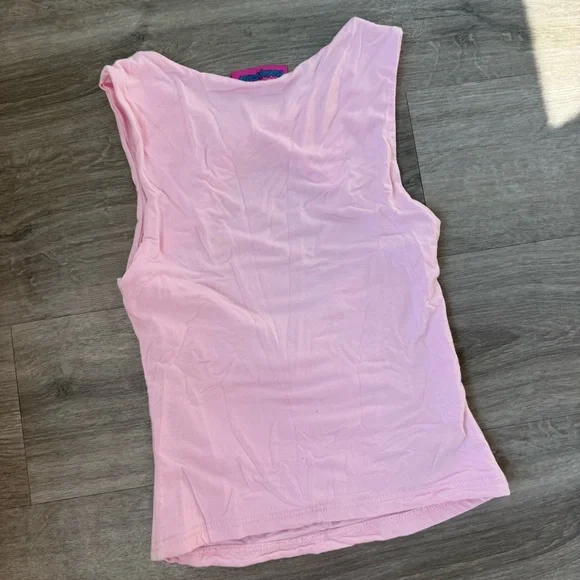 Edikted Light Pink Crisscross Tank Top - Picture 3 of 3